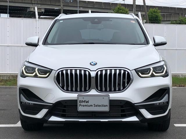 Ｘ１ ｘＤｒｉｖｅ　１８ｄ　ｘライン　認定中古車　ＬＣＩ　茶革　ＡＣＣ　電動シートＨ　ウッドＰ　弊社下取り車　ワンオーナー　禁煙車　タッチナビ　１８インチＡＷ　ドラレコ前後　ハイラインＰＫＧ　アンビエント　コンフォートＡ　電動トランク（9枚目）