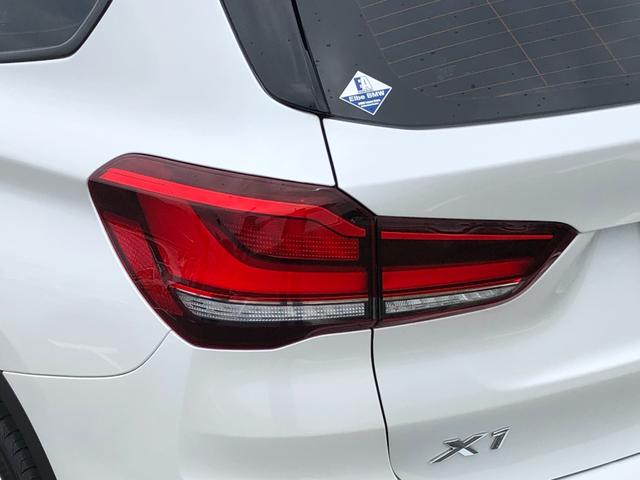 Ｘ１ ｘＤｒｉｖｅ　１８ｄ　ｘライン　認定中古車　ＬＣＩ　茶革　ＡＣＣ　電動シートＨ　ウッドＰ　弊社下取り車　ワンオーナー　禁煙車　タッチナビ　１８インチＡＷ　ドラレコ前後　ハイラインＰＫＧ　アンビエント　コンフォートＡ　電動トランク（15枚目）