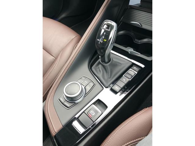 Ｘ１ ｘＤｒｉｖｅ　１８ｄ　ｘライン　認定中古車　ＬＣＩ　茶革　ＡＣＣ　電動シートＨ　ウッドＰ　弊社下取り車　ワンオーナー　禁煙車　タッチナビ　１８インチＡＷ　ドラレコ前後　ハイラインＰＫＧ　アンビエント　コンフォートＡ　電動トランク（31枚目）
