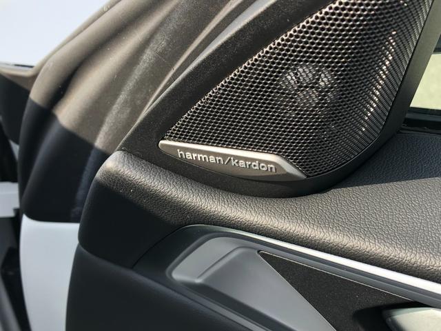 M4 M4クーペ コンペティション M xDrive 2年保証付 HUD 黒革 Mブレーキ H/K カーボンR レーザーライト 全周囲 Vシート ACC 地デジ Rスポイラー 電動シートH 電動トランク アンビエント デモカー 禁煙車 認定中古車(15枚目)