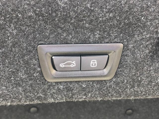M4 M4クーペ コンペティション M xDrive 2年保証付 HUD 黒革 Mブレーキ H/K カーボンR レーザーライト 全周囲 Vシート ACC 地デジ Rスポイラー 電動シートH 電動トランク アンビエント デモカー 禁煙車 認定中古車(20枚目)