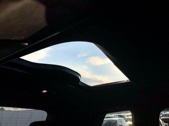 Ｘ７ ｘＤｒｉｖｅ　４０ｄ　Ｍスポーツ　２年保証付　スカイラウンジ　黒革　ＨＵＤ　エアサス　Ｈ／Ｋ　カーブドＤ　ウッドＰ　電動シートＨ前後　ＡＣＣ　Ｈ＆Ｃホルダー　Ｖシート　ソフトクローズ　２２ＡＷ　弊社デモカー　禁煙車　認定中古車（50枚目）