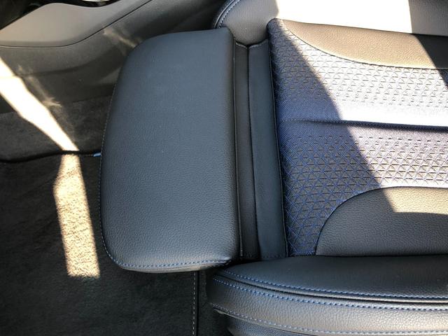 2シリーズ 218dグランクーペ Mスポーツ 2年保証付 BKグリル カーボンミラー ACC リアスポイラー 電動シート アンビエント ドラレコ前後 リアフィルム バックカメラ 前後PDC 18AW 弊社下取り車 ワンオーナー 禁煙車認定中古車(42枚目)