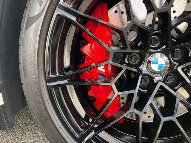 M3 M3セダン コンペティション M xDrive 2年保証付 HUD 黒革 Vシート H/K Mブレーキ 電動シートH ACC 地デジ 全周囲 レーザーライト 19/20インチAW アンビエント Rフィルム 弊社下取り車 ワンオーナー 認定中古車(13枚目)