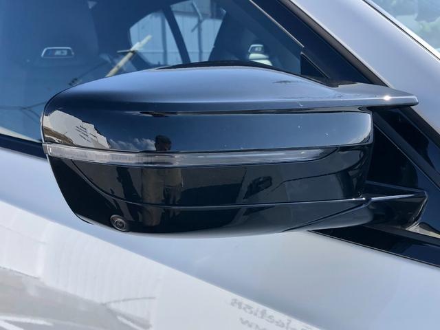 M3 M3セダン コンペティション M xDrive 2年保証付 HUD 黒革 Vシート H/K Mブレーキ 電動シートH ACC 地デジ 全周囲 レーザーライト 19/20インチAW アンビエント Rフィルム 弊社下取り車 ワンオーナー 認定中古車(23枚目)