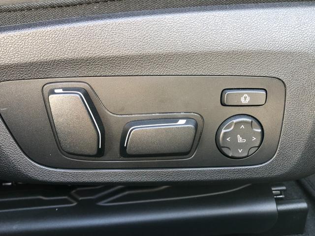 M3 M3セダン コンペティション M xDrive 2年保証付 HUD 黒革 Vシート H/K Mブレーキ 電動シートH ACC 地デジ 全周囲 レーザーライト 19/20インチAW アンビエント Rフィルム 弊社下取り車 ワンオーナー 認定中古車(30枚目)