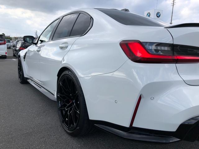 M3 M3セダン コンペティション M xDrive 2年保証付 HUD 黒革 Vシート H/K Mブレーキ 電動シートH ACC 地デジ 全周囲 レーザーライト 19/20インチAW アンビエント Rフィルム 弊社下取り車 ワンオーナー 認定中古車(70枚目)