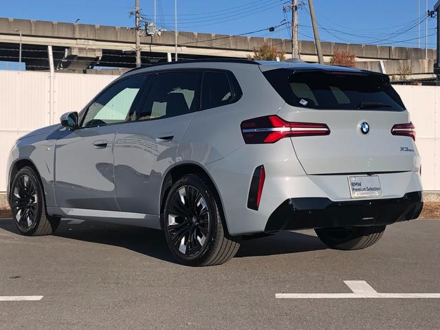 Ｘ３ ２０ｄ　ｘＤｒｉｖｅ　Ｍスポーツ　２年保証付　パノラマ　ＨＵＤ　ハーマンＫ　白合革　Ｖシート　ステアリングＨ　電動シートＨ前後　ＡＣＣ　全周囲　電動ゲート　地デジ　コンフォートＰＫＧ　２０ＡＷ　弊社デモカー　禁煙車認定中古車（7枚目）