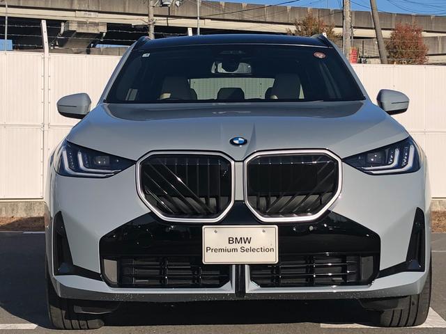 Ｘ３ ２０ｄ　ｘＤｒｉｖｅ　Ｍスポーツ　２年保証付　パノラマ　ＨＵＤ　ハーマンＫ　白合革　Ｖシート　ステアリングＨ　電動シートＨ前後　ＡＣＣ　全周囲　電動ゲート　地デジ　コンフォートＰＫＧ　２０ＡＷ　弊社デモカー　禁煙車認定中古車（9枚目）