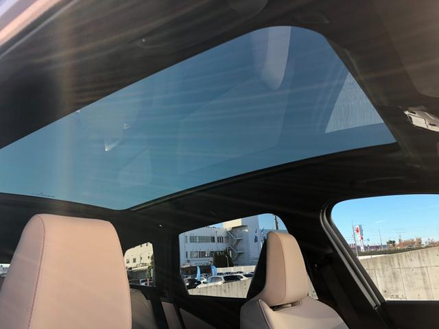 Ｘ３ ２０ｄ　ｘＤｒｉｖｅ　Ｍスポーツ　２年保証付　パノラマ　ＨＵＤ　ハーマンＫ　白合革　Ｖシート　ステアリングＨ　電動シートＨ前後　ＡＣＣ　全周囲　電動ゲート　地デジ　コンフォートＰＫＧ　２０ＡＷ　弊社デモカー　禁煙車認定中古車（10枚目）