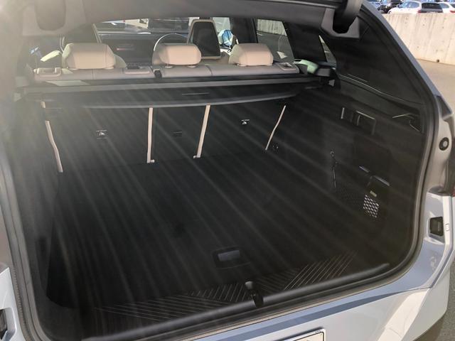 Ｘ３ ２０ｄ　ｘＤｒｉｖｅ　Ｍスポーツ　２年保証付　パノラマ　ＨＵＤ　ハーマンＫ　白合革　Ｖシート　ステアリングＨ　電動シートＨ前後　ＡＣＣ　全周囲　電動ゲート　地デジ　コンフォートＰＫＧ　２０ＡＷ　弊社デモカー　禁煙車認定中古車（18枚目）