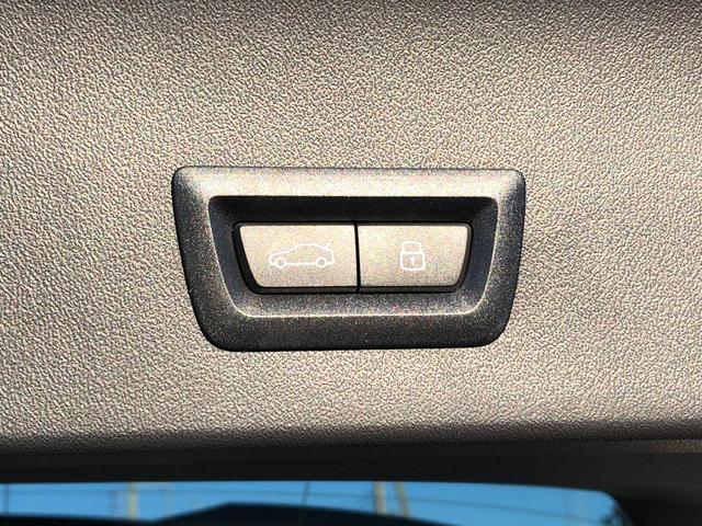 Ｘ３ ２０ｄ　ｘＤｒｉｖｅ　Ｍスポーツ　２年保証付　パノラマ　ＨＵＤ　ハーマンＫ　白合革　Ｖシート　ステアリングＨ　電動シートＨ前後　ＡＣＣ　全周囲　電動ゲート　地デジ　コンフォートＰＫＧ　２０ＡＷ　弊社デモカー　禁煙車認定中古車（19枚目）