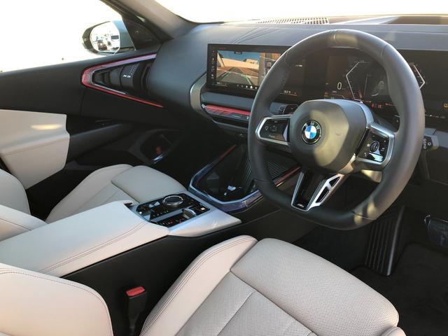 Ｘ３ ２０ｄ　ｘＤｒｉｖｅ　Ｍスポーツ　２年保証付　パノラマ　ＨＵＤ　ハーマンＫ　白合革　Ｖシート　ステアリングＨ　電動シートＨ前後　ＡＣＣ　全周囲　電動ゲート　地デジ　コンフォートＰＫＧ　２０ＡＷ　弊社デモカー　禁煙車認定中古車（27枚目）