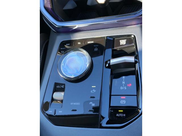 シフト部分も非常に綺麗で傷も少なくコンディションのいい状態です。