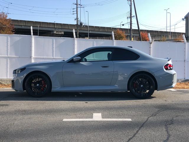 ２０２３年１１月登録！弊社下取りワンオーナー禁煙車！おすすめの車両になります。まずは、お問い合わせください♪【２０２０年ＢＭＷアワード最優秀ディーラー賞受賞】高品質で整備にも拘った安心なお車です。