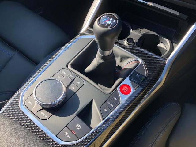 シフト部分も非常に綺麗で傷も少なくコンディションのいい状態です。