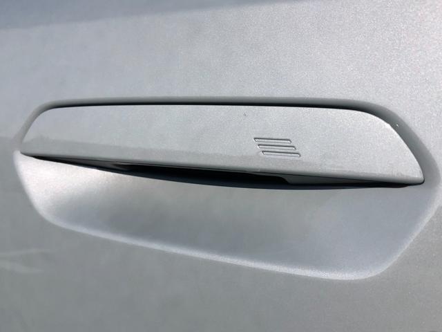 車両の詳細、ご質問につきましては、営業スタッフまでお気軽にご連絡下さいませ。遠方のお客様には実車の詳細動画送信も承ります。お問合せをお待ち致しております。