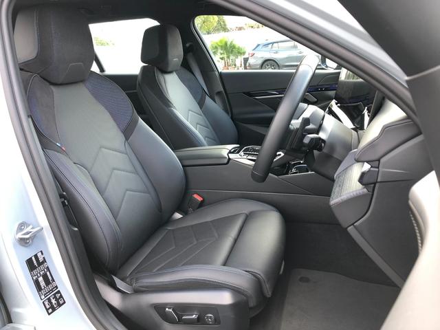 5シリーズ 523d xDriveツーリング Mスポーツ 2年保証付 ドライビングPKG 20AW HUD ウッドパネル 黒合皮 インテリアカメラ 電動トランク 電動シートH前後 全周囲 地デジ ワイヤレスC アンビエント デモカー 禁煙車 認定中古車(11枚目)