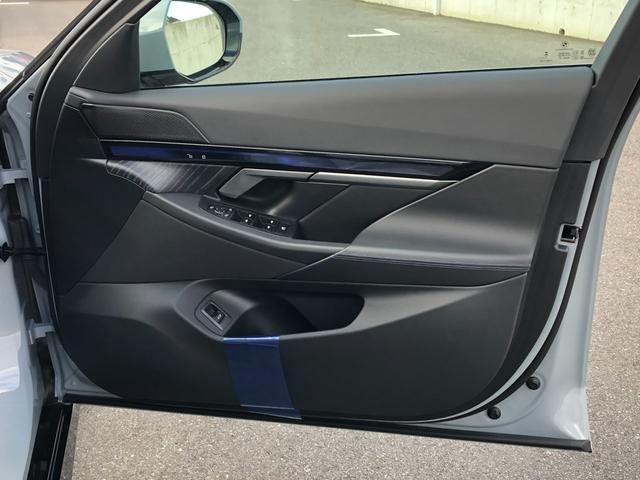 5シリーズ 523d xDriveツーリング Mスポーツ 2年保証付 ドライビングPKG 20AW HUD ウッドパネル 黒合皮 インテリアカメラ 電動トランク 電動シートH前後 全周囲 地デジ ワイヤレスC アンビエント デモカー 禁煙車 認定中古車(22枚目)