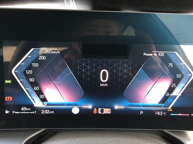 1シリーズ 120 2年保証付 HUD 黒合皮 H/K 電動シートH 全周囲 プライバシーG アンビエント ACC インテリアカメラ 前後PDC ミラー警告 電動ゲート ナビタッチ ワイヤレスCコンフォートA 認定中古車(30枚目)