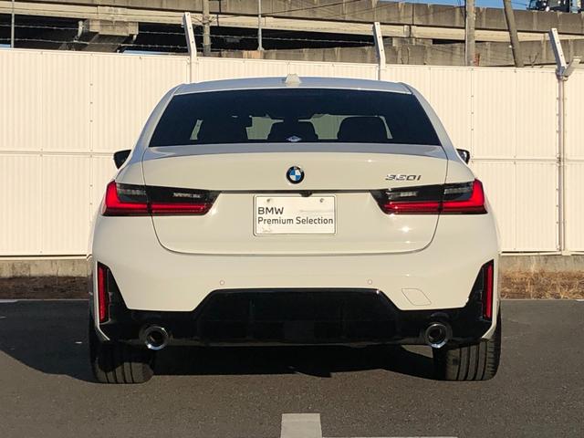 3シリーズ 320i Mスポーツ 2年保証付 カーブドD HUD 全周囲 電動シートH 電動ゲート アンビエント ワイヤレスC 前後PDC アルミパネル コンフォートPKG ドラレコ前後 18AW 下取車ワンオーナー 禁煙車認定中古車(8枚目)