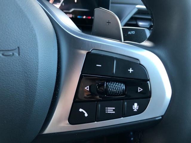 3シリーズ 320i Mスポーツ 2年保証付 カーブドD HUD 全周囲 電動シートH 電動ゲート アンビエント ワイヤレスC 前後PDC アルミパネル コンフォートPKG ドラレコ前後 18AW 下取車ワンオーナー 禁煙車認定中古車(31枚目)