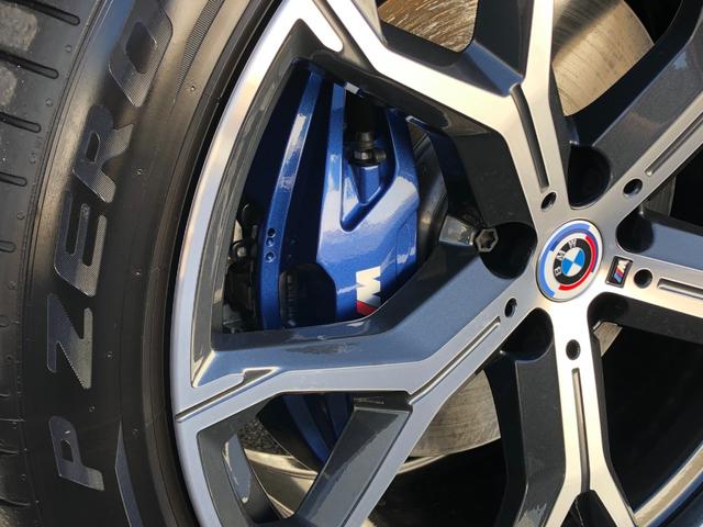 X6 xDrive 35d Mスポーツ 2年保証付 パノラマ H/K 黒革 Mブレーキ Vシート H&Cホルダー HUD ウッドP ステアリングH クリスタルノブ ドラレコ前後 21AW 弊社下取り車 禁煙車 認定中古車(11枚目)