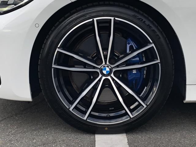 ３シリーズ ３２０ｉ　Ｍスポーツ　ファストトラックＰＫＧ　　Ｍブレーキ　　１９ＡＷ　電動トランク　ＡＣＣ　電動シートＨ　アンビエント　リアフィルム　前後ＰＤＣ　バックカメラ　ミラー警告　ワイヤレス充電　弊社下取り車　ワンオーナー禁煙車（9枚目）