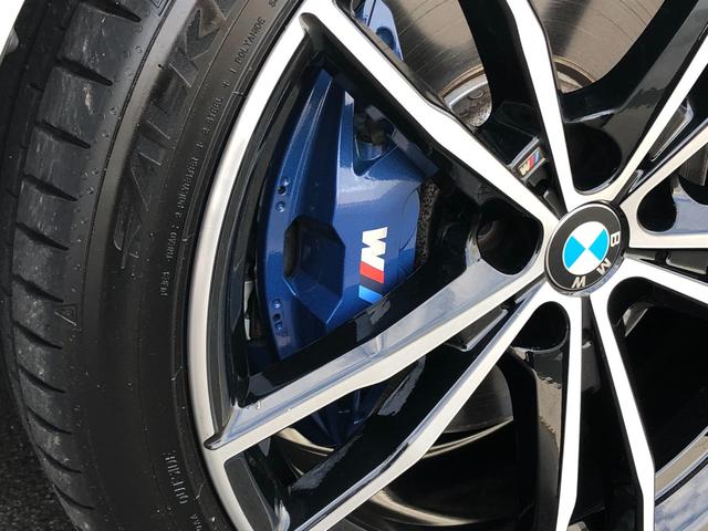 ３シリーズ ３２０ｉ　Ｍスポーツ　ファストトラックＰＫＧ　　Ｍブレーキ　　１９ＡＷ　電動トランク　ＡＣＣ　電動シートＨ　アンビエント　リアフィルム　前後ＰＤＣ　バックカメラ　ミラー警告　ワイヤレス充電　弊社下取り車　ワンオーナー禁煙車（10枚目）