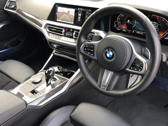 ３シリーズ ３２０ｉ　Ｍスポーツ　ファストトラックＰＫＧ　　Ｍブレーキ　　１９ＡＷ　電動トランク　ＡＣＣ　電動シートＨ　アンビエント　リアフィルム　前後ＰＤＣ　バックカメラ　ミラー警告　ワイヤレス充電　弊社下取り車　ワンオーナー禁煙車（23枚目）