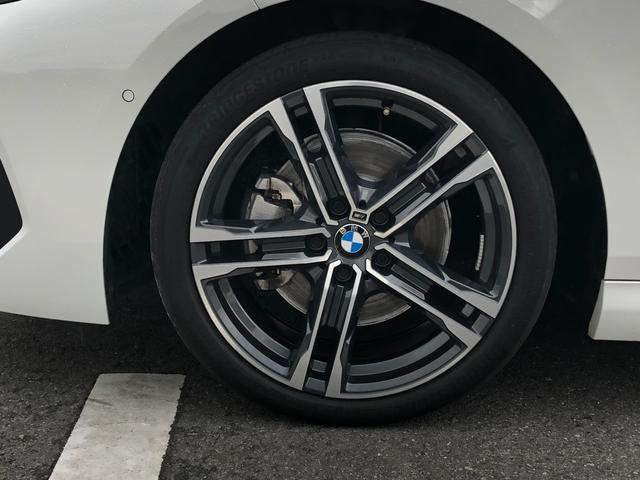 ２シリーズ ２１８ｉグランクーペ　Ｍスポーツ　２年保証付　ＡＣＣ　電動シート　アンビエント　タッチナビ　前後ＰＤＣ　ワイヤレス充電　リアフィルム　ＬＥＤ　コンフォートＡ　１８ＡＷ　弊社下取り車　ワンオーナー　禁煙車　認定中古車（11枚目）