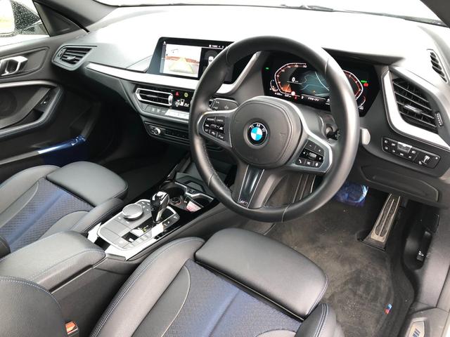 ２シリーズ ２１８ｉグランクーペ　Ｍスポーツ　２年保証付　ＡＣＣ　電動シート　アンビエント　タッチナビ　前後ＰＤＣ　ワイヤレス充電　リアフィルム　ＬＥＤ　コンフォートＡ　１８ＡＷ　弊社下取り車　ワンオーナー　禁煙車　認定中古車（25枚目）