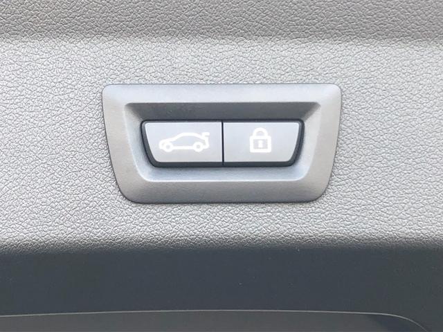 1シリーズ M135i xDrive 2年保証付Mブレーキ ACC 電動シートH 電動ゲート アンビエント ワイヤレス充電 リアスポイラー リアフィルム 前後PDC バックカメラ 18AW 弊社下取り車 禁煙車 認定中古車(18枚目)