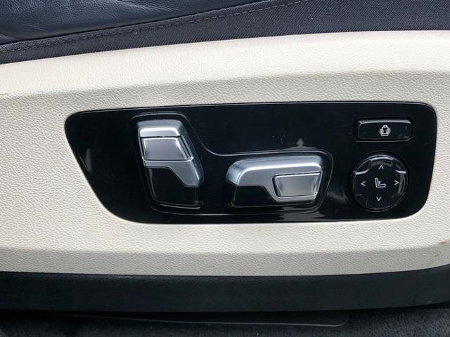 �d���V�[�g�̓������[�@�\������Ă���A�V�[�g����уh�A�E�~���[�̈ʒu���L�����邱�Ƃ��ł��܂��B