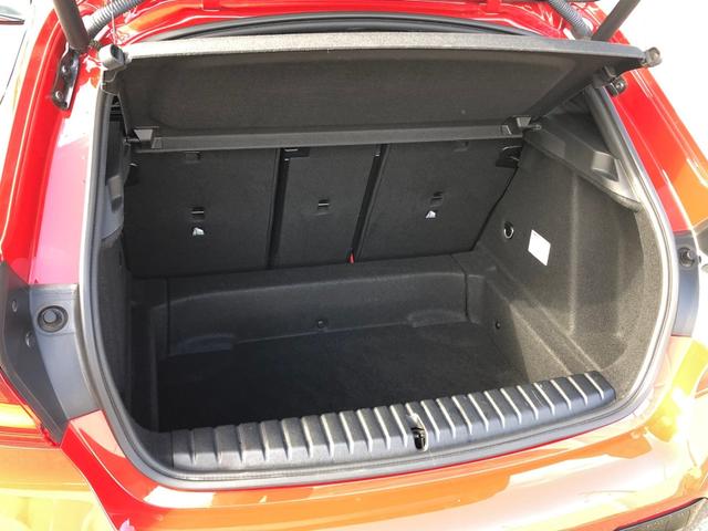 １シリーズ １１８ｄ　Ｍスポーツ　エディションジョイ＋　２年保証付　ＡＣＣ　　運転席電動シート　電動ゲート　ワイヤレス充電　タッチナビ　前後ＰＤＣ　　バックカメラ　アンビエント　１８ＡＷ　弊社下取り車認定中古車（16枚目）