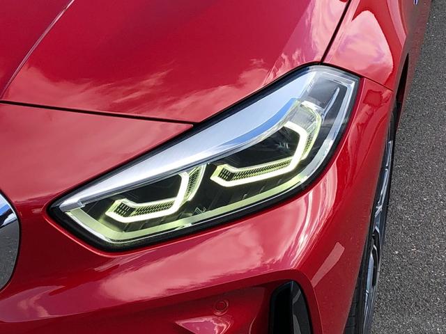 １シリーズ １１８ｄ　Ｍスポーツ　エディションジョイ＋　２年保証付　ＡＣＣ　　運転席電動シート　電動ゲート　ワイヤレス充電　タッチナビ　前後ＰＤＣ　　バックカメラ　アンビエント　１８ＡＷ　弊社下取り車認定中古車（21枚目）