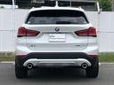 Ｘ１ ｘＤｒｉｖｅ　１８ｄ　ｘライン　認定中古車　ＬＣＩ　茶革　ＡＣＣ　電動シートＨ　ウッドＰ　弊社下取り車　ワンオーナー　禁煙車　タッチナビ　１８インチＡＷ　ドラレコ前後　ハイラインＰＫＧ　アンビエント　コンフォートＡ　電動トランク（8枚目）