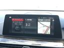 地デジ付タッチパネル式HDDナビゲーション!モニターも見易い位置に!タッチパネルで操作も楽々です♪
