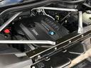 ｘＤｒｉｖｅ　３５ｄ　Ｍスポーツ　２年保証付Ｂ＆Ｗリアエンタースカイラウンジ　　エグゼクティブプロ　５ゾーンＡＣ　コンフォートＳ　ウェルネスエアＰＫＧ　白青コンビ革　ＨＵＤ　レザーライト　エアサス　Ｖシート　２１ＡＷ　下取り車　禁煙車（25枚目）