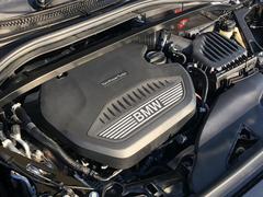 �����Υ��ɥˡ����������濴�ˤϣ£ͣפΥ���֥�ब�ú¤������������ĥǥ����������������ޤ����� 6