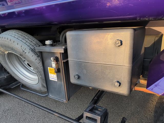 エルフトラック 　塵芥車　パッカー車　３トン積載！５．１リューベ　回転式　ダンプ　ディーゼルターボ！　全長５３０　幅１８９　６ＭＴ！　三方開き！塵芥車　パッカー車　５．１リューベ　回転式　ダンプ（34枚目）