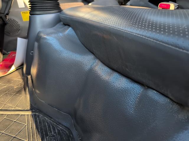 タイタントラック 強化ダンプ　ダンプ！　トラック！　２トン積載！　低床！　ディーゼルターボ！　全長４６９０　幅１６９０　荷台寸法３１００　１６００　５ＭＴ！　三方開き！（46枚目）