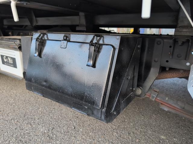 アトラストラック フルスーパーローDX カスタムグレード!トラック! 1.5トン積載! 低床! ディーゼルターボ! 全長4690 幅1690 荷台寸法3100 1600 5MT! 三方開き!(35枚目)