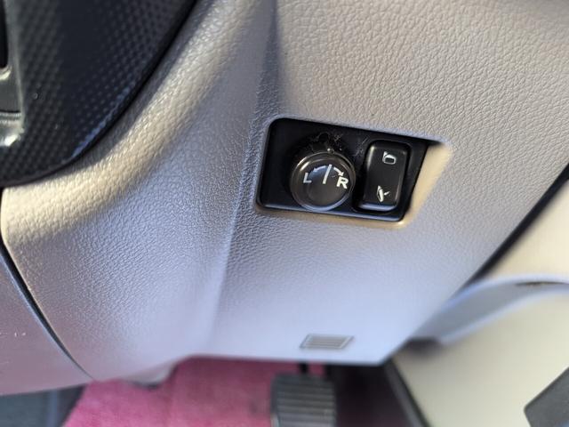 アトラストラック フルスーパーローDX カスタムグレード!トラック! 1.5トン積載! 低床! ディーゼルターボ! 全長4690 幅1690 荷台寸法3100 1600 5MT! 三方開き!(57枚目)