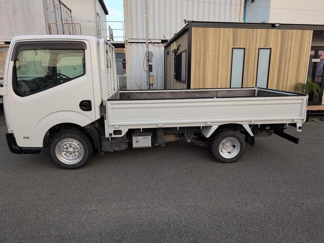 アトラストラック フルスーパーローDX トラック!平ボディ!1.5トン積載! 低床! ディーゼルターボ! 全長4690 幅1690 荷台寸法3100 1600 5MT! 三方開き!(11枚目)