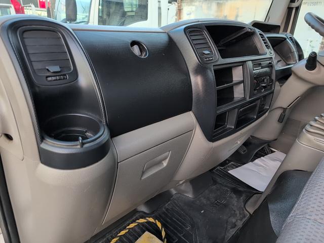 アトラストラック フルスーパーローDX トラック!平ボディ!1.5トン積載! 低床! ディーゼルターボ! 全長4690 幅1690 荷台寸法3100 1600 5MT! 三方開き!(40枚目)