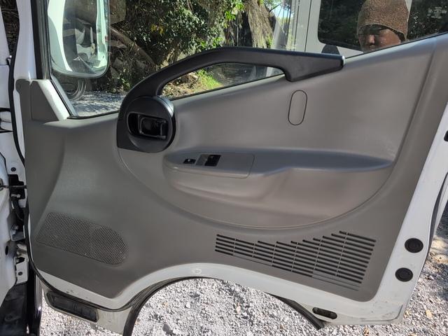 アトラストラック WキャブフルスーパーローDX 4WD! Wキャブ! トラック 1150積載! 低床! ディーゼルターボ! 全長4690 幅1690 荷台寸法2100 1600 5MT! 三方開き!(58枚目)