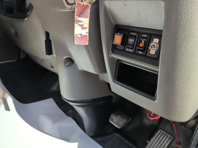 アトラストラック WキャブフルスーパーローDX 4WD! Wキャブ! トラック 1150積載! 低床! ディーゼルターボ! 全長4690 幅1690 荷台寸法2100 1600 5MT! 三方開き!(60枚目)