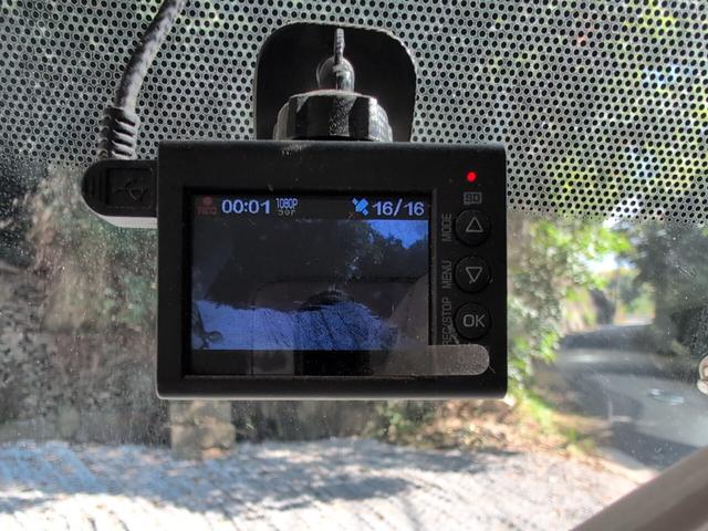 アトラストラック WキャブフルスーパーローDX 4WD! Wキャブ! トラック 1150積載! 低床! ディーゼルターボ! 全長4690 幅1690 荷台寸法2100 1600 5MT! 三方開き!(70枚目)