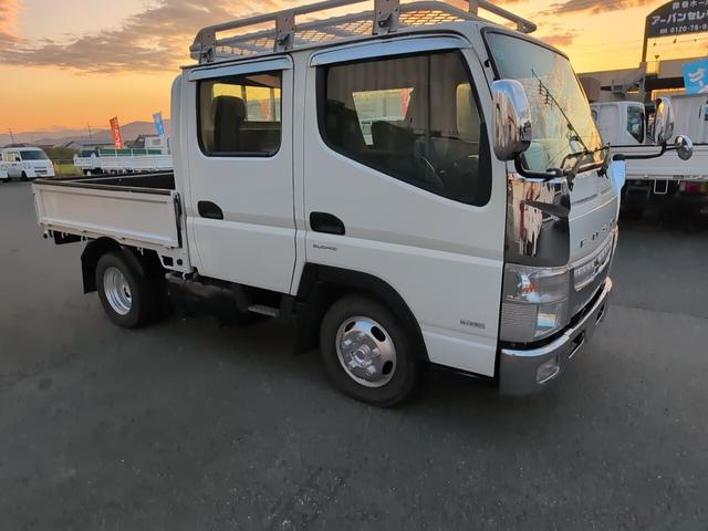 キャンター Ｗキャブ全低床　２トン積載！　Ｗキャブ！　トラック　低床！　ディーゼルターボ！　全長４６９０　幅１６９０　荷台寸法２１００　１６００　６ＡＴ！　三方開き！（5枚目）